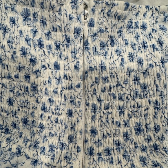 Altar'd State White and Blue Floral Romper Size M - Picture 6 of 8